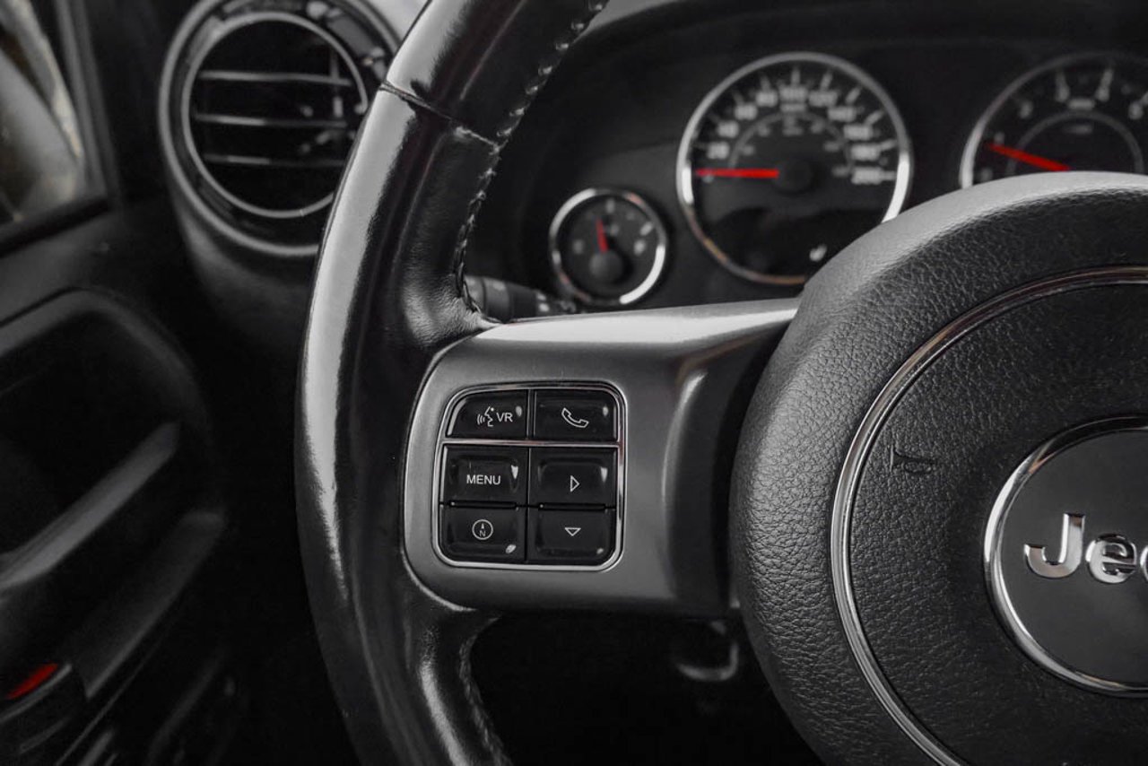 2018 Jeep Wrangler JK Unlimited Sahara 4x4 Black Sherwood Park - photo #16