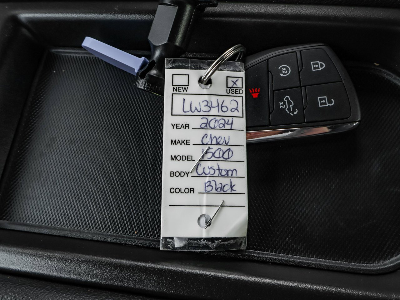 2024 Chevrolet Silverado 1500 4WD Crew Cab 157 Custom Trail Boss Black Sherwood Park - photo #30