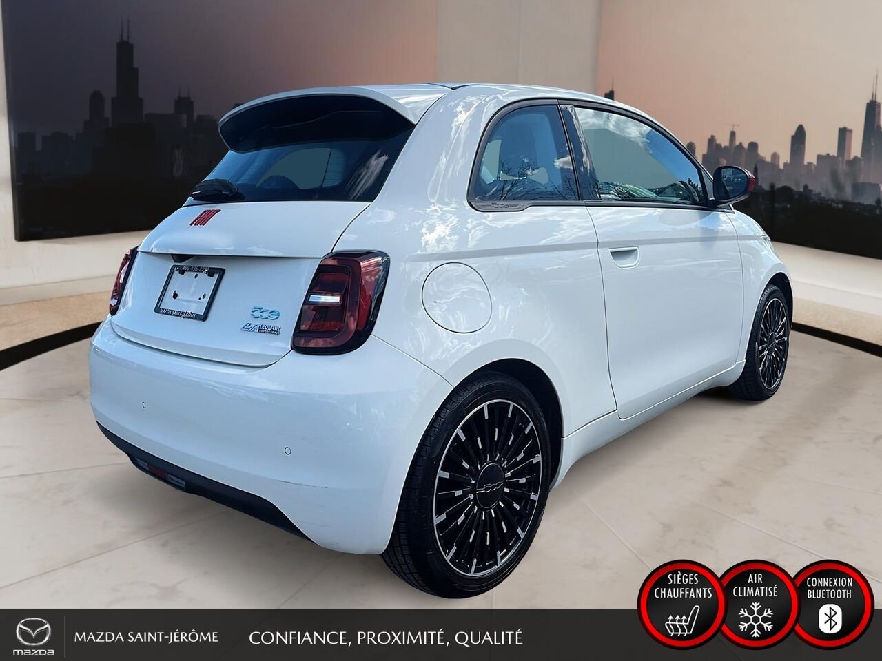 2024 FIAT 500e Édition (RED) | 100 % ÉLECTRIQUE | NAVIGATION | CAMÉRA DE RECUL | CARFAX VIERGE White Saint-Jérôme - photo #5