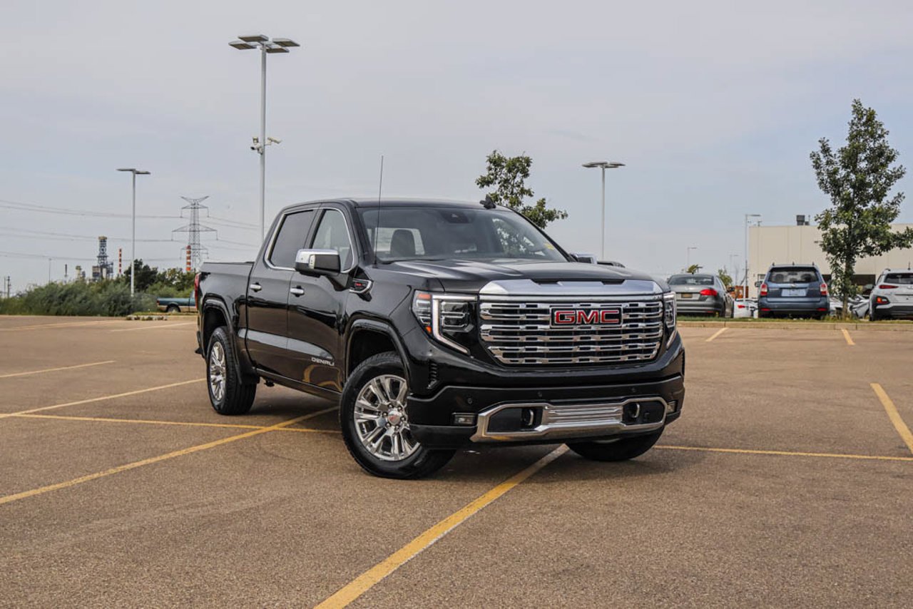 2024 GMC Sierra 1500 4WD Crew Cab 147 Denali Black Sherwood Park - photo #1