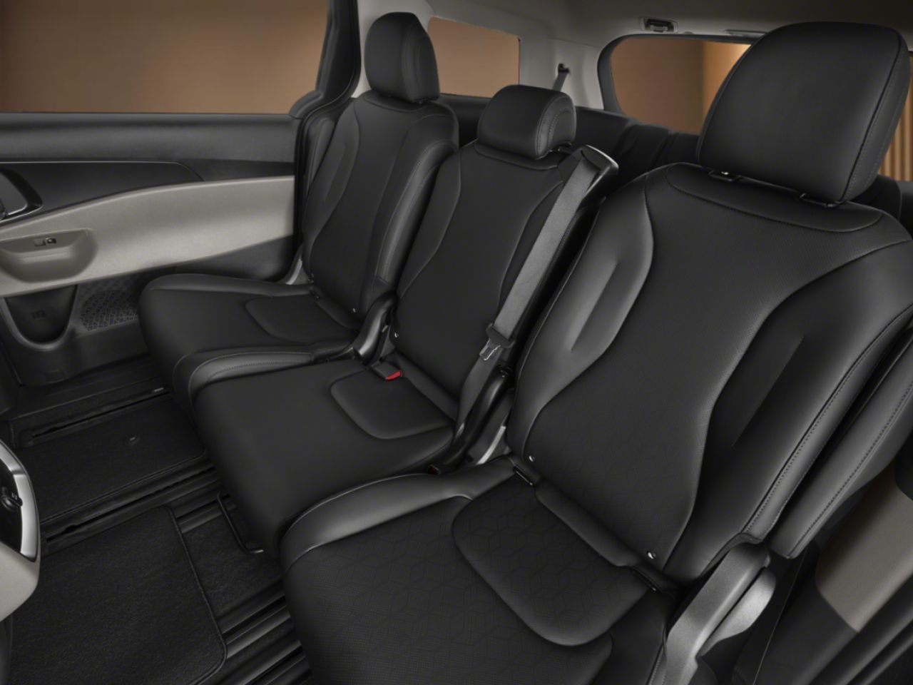 Kia Carnival hybride 2027 Noir aurore nacré Blainville - photo #8