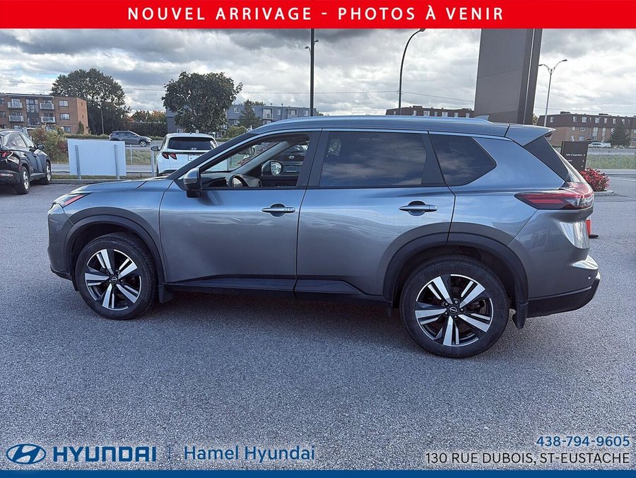 Nissan Rogue SV Moonroof AWD 2024 Gris