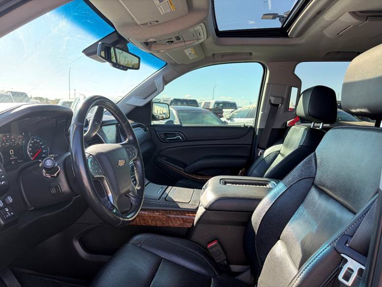 2019 Chevrolet Tahoe 4WD 4dr Premier Black Sherwood Park - photo #6