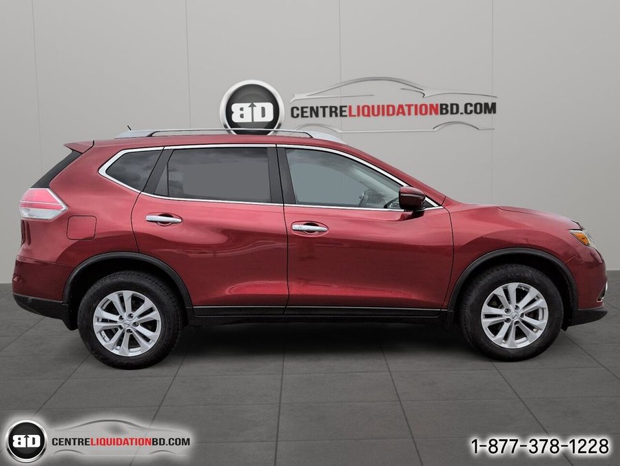 Nissan Rogue Traction intégrale 4 portes SV 2014 Rouge
