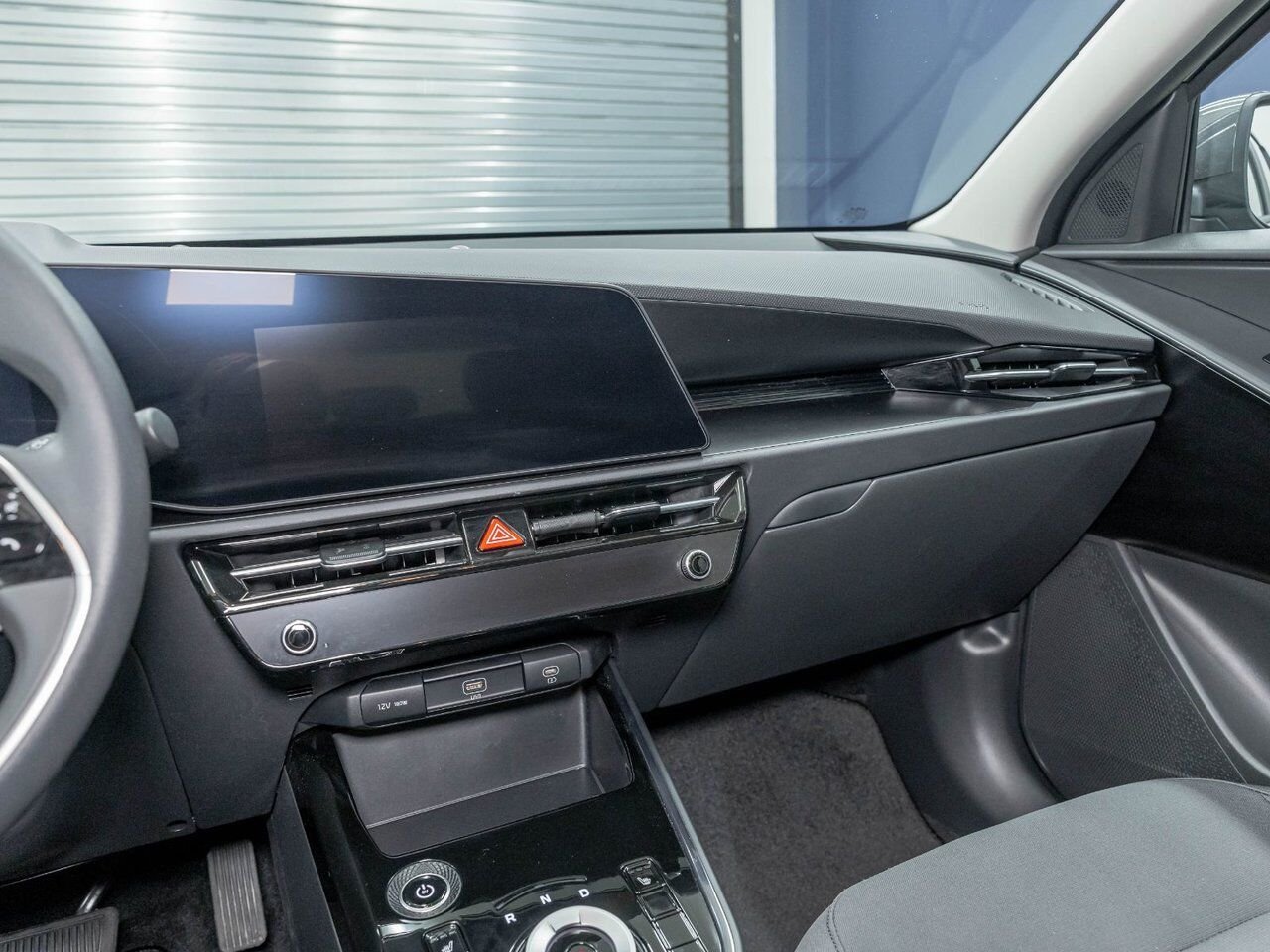 Kia Niro EV WIND *NAV* SIÈGES CHAUFF REG ADAPT ALERTES *BAS KM 2026 Gris Saint-Jérôme - photo #19