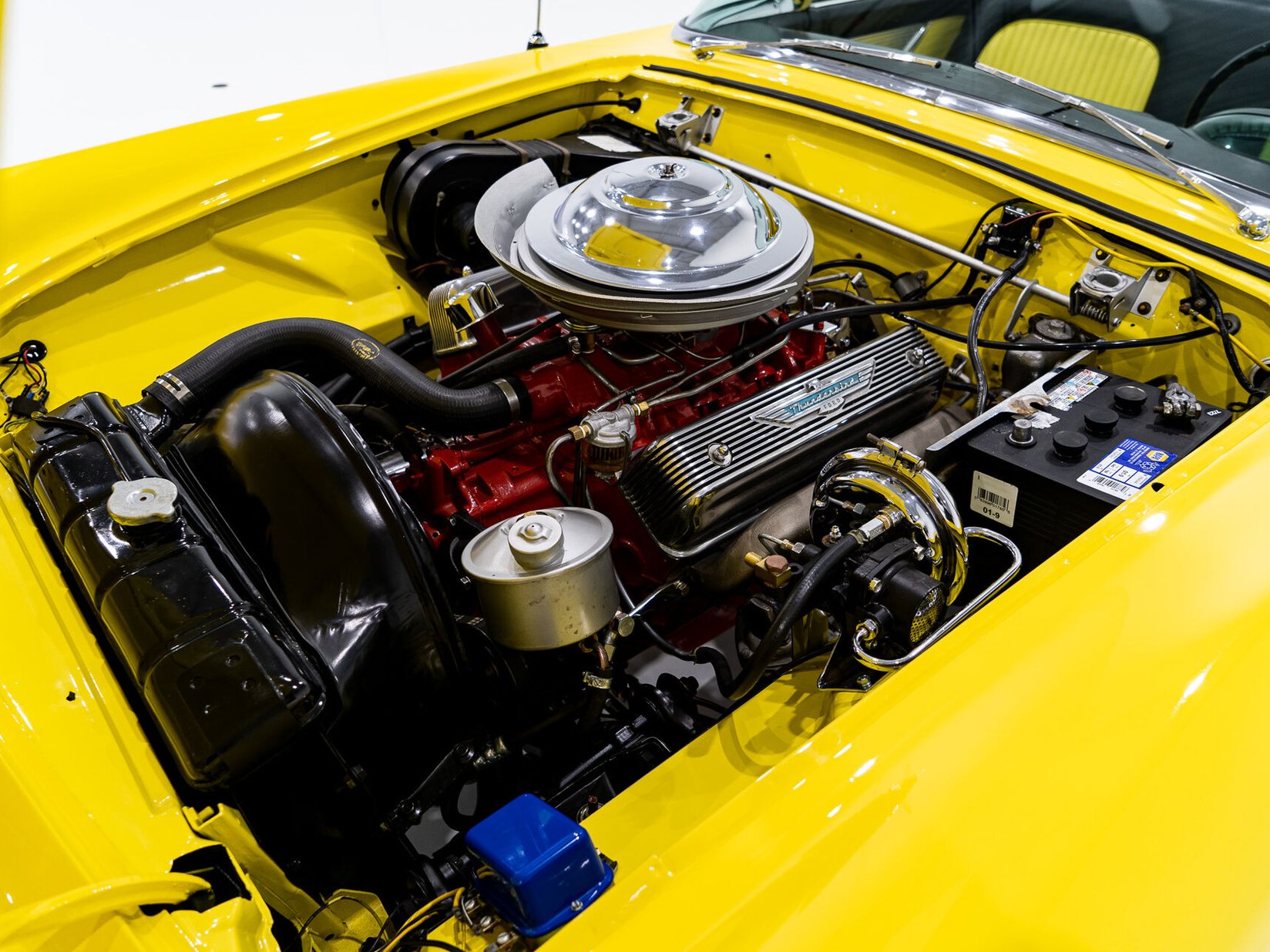 Ford Thunderbird **PRICE IN USD** Fully restored 1955 Montréal - photo #57