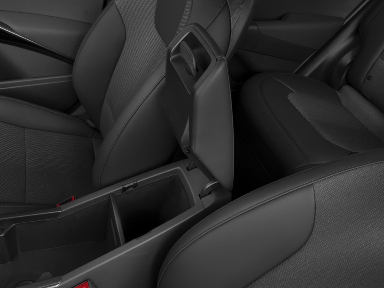 2026 Kia Niro EV Snow White Pearl Gatineau - photo #8