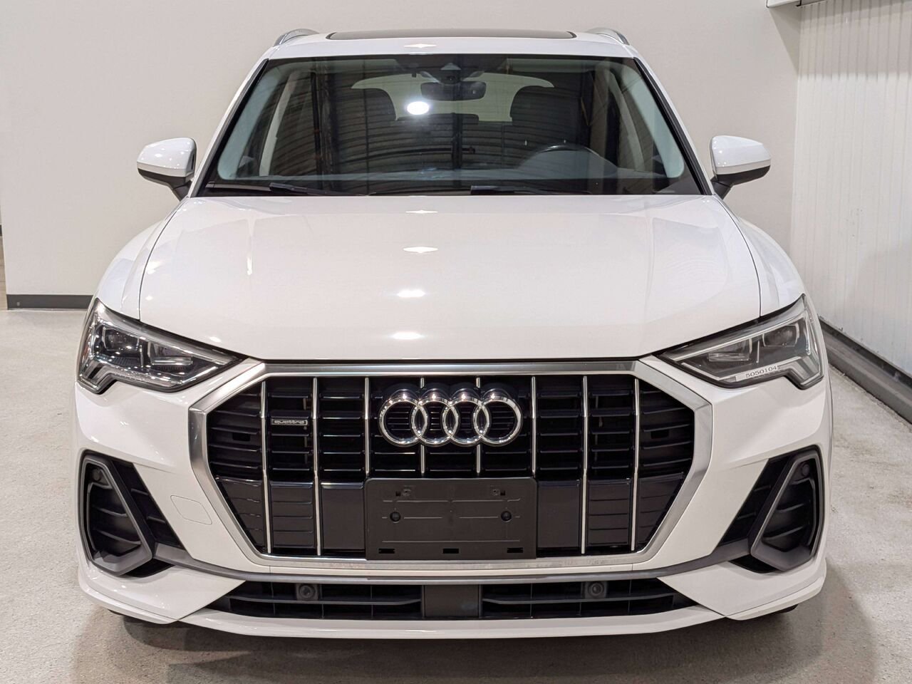2020 Audi Q3 Progressiv 45 TFSI quattro White Val-David - photo #3