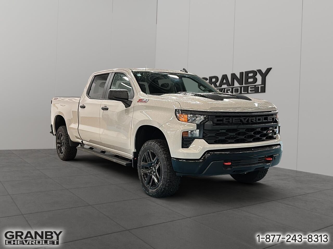 2026 CHEVROLET Silverado 1500 K1500 SILVERADO CREW CAB CUSTOM TRAIL BOSS STD/BOX (2CX) | 26-1096 WHITE SANDS Granby - photo #2