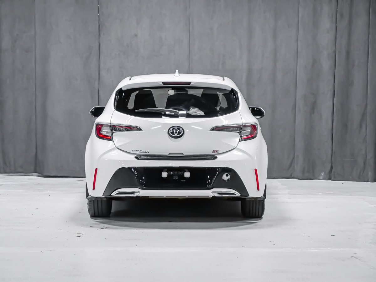 2022 Toyota Corolla Hatchback White Montreal - photo #4
