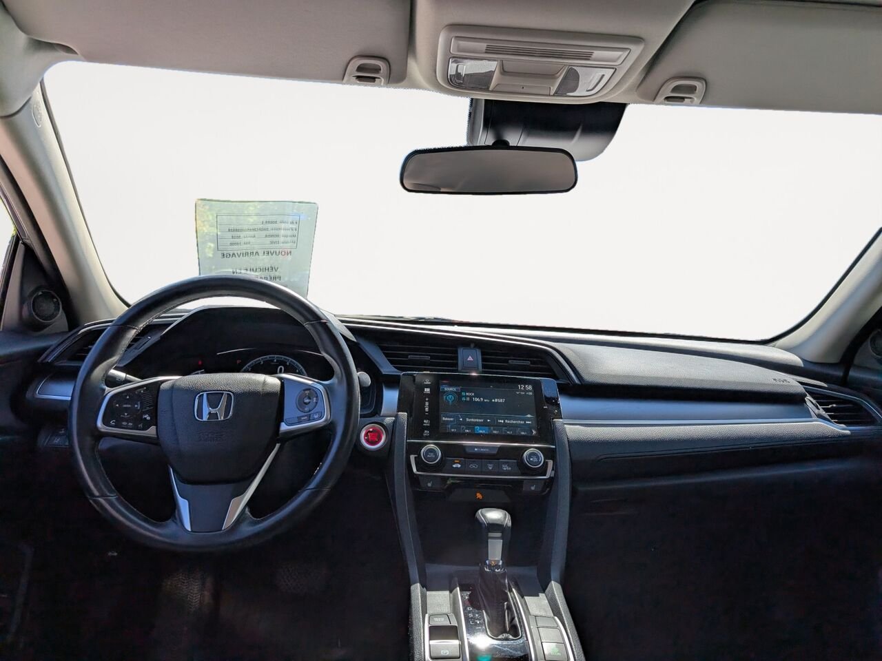 Honda Civic Berline SE/SIÈGES CHAUFFANTS/AC/BLUETOOTH/CAMERA DE RECUL 2018 Gris Sherbrooke - photo #14
