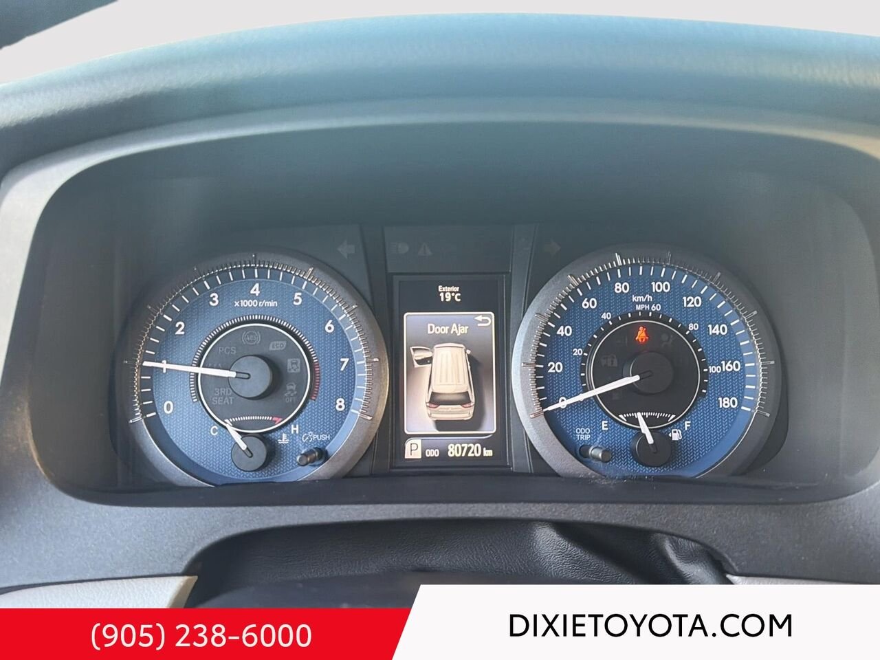 2019 Toyota Sienna LE FWD / HEATED SEATS / TOYOTA SAFETY SENSE / BACK UP CAMERA Grey Mississauga - photo #12