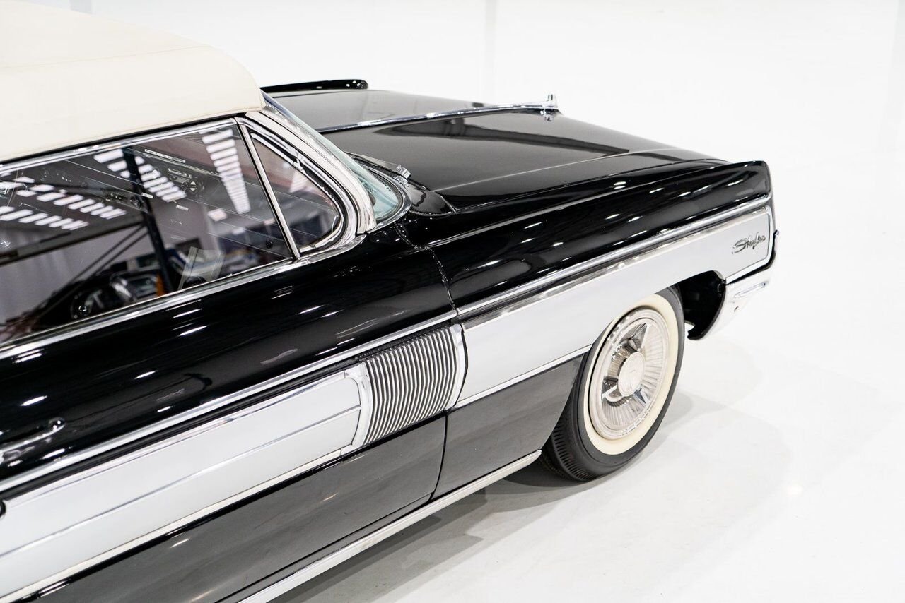 Oldsmobile Starfire Factory A/C. Single repaint and extensive ownership history **PRICE IN USD** 1962 Noir Montréal - photo #43
