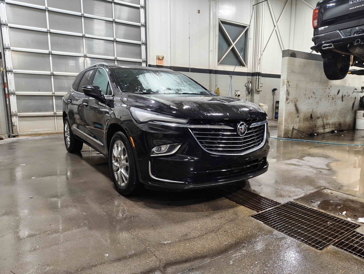 2022 Buick Enclave AWD 4dr Premium Black Sherwood Park - photo #2