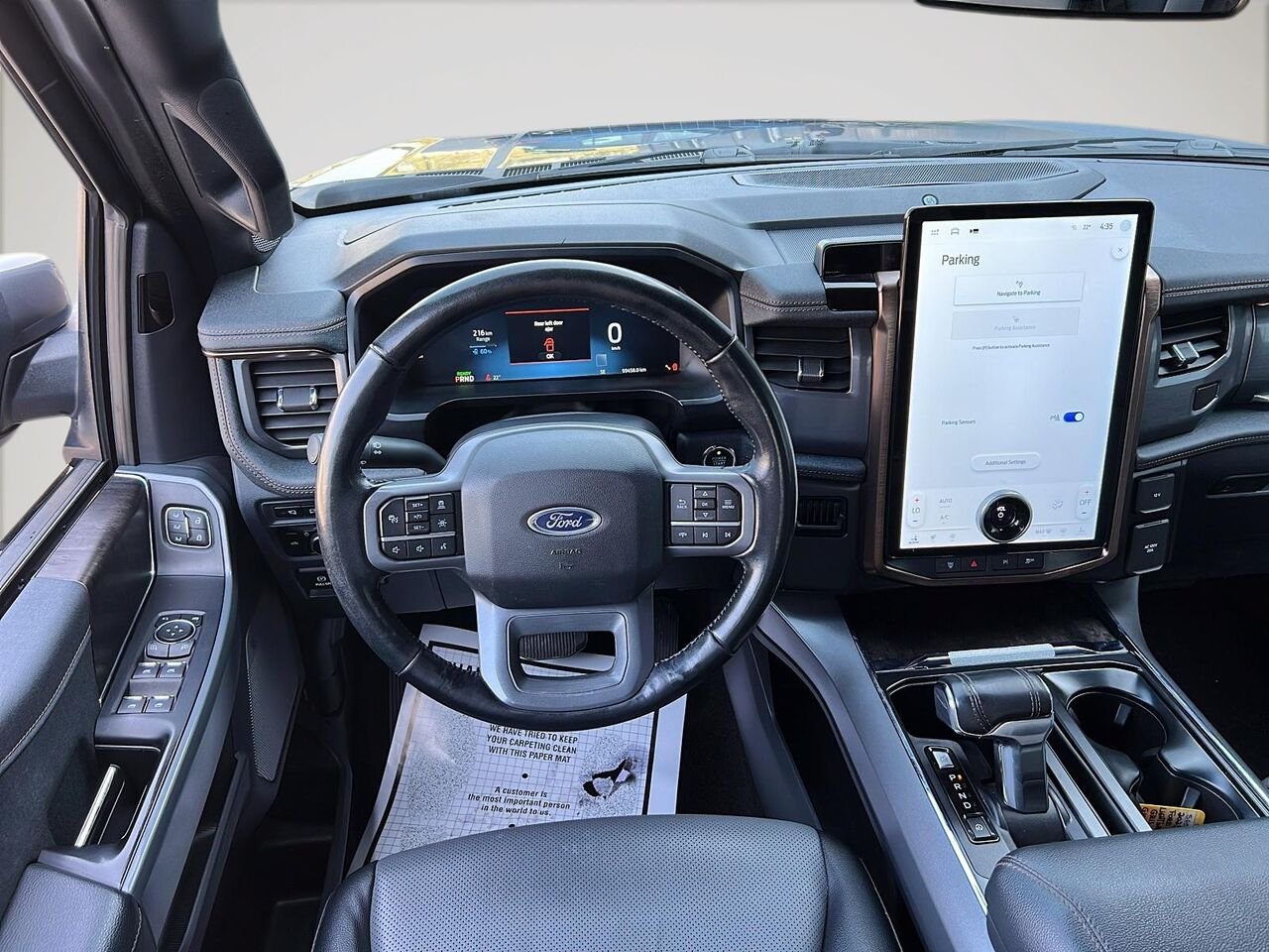 2023 Ford F-150 Lightning LARIAT STANDARD RANGE Grey Québec - photo #13
