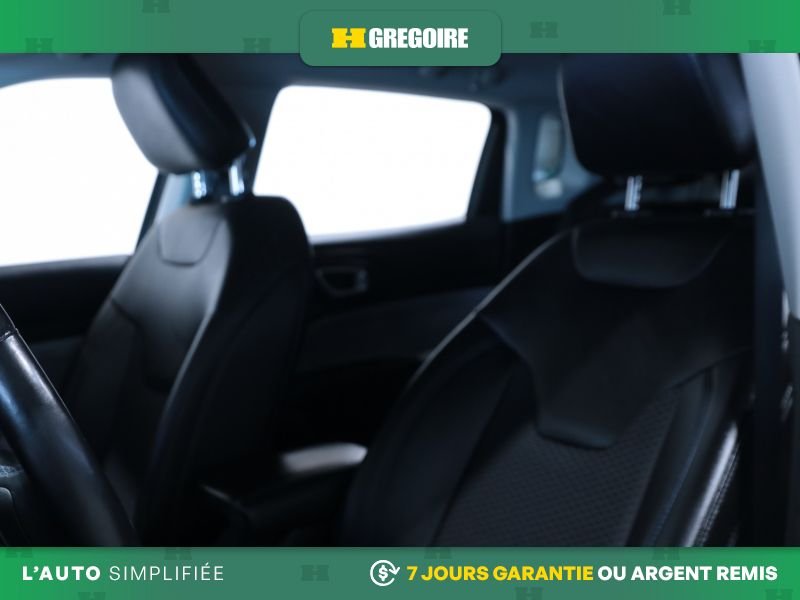 2022 Jeep Compass Grey Blainville - photo #15