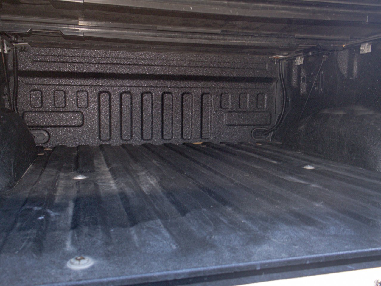 2016 Ford F-150 4WD SuperCrew 145 Lariat Black Sherwood Park - photo #10