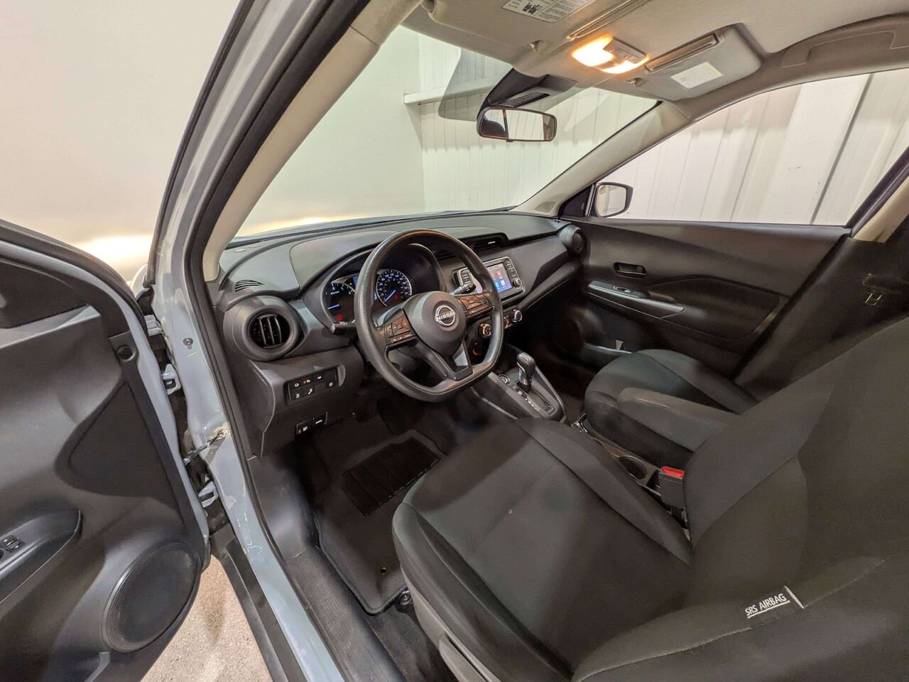 2024 Nissan Kicks S FWD Grey Val-David - photo #9