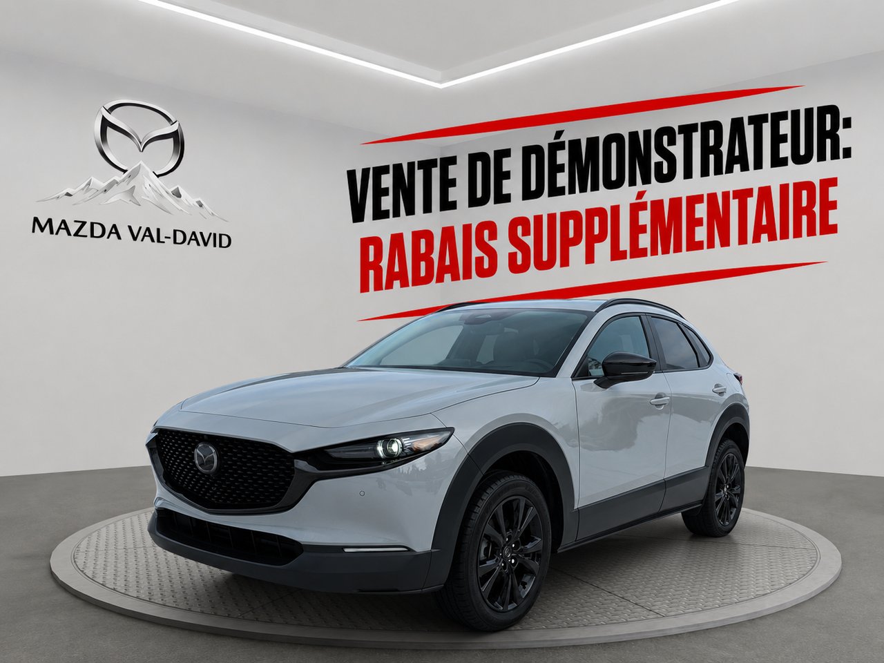 Mazda CX-30 GT turbo, awd, toit ouvrant, Écran 360 degré, Navigation, chargeur sans fil pour cellulaire 2026 Gris aéro métallisé Val-David - photo #0
