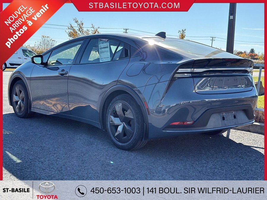 TOYOTA Prius Prime SE 2024 Gris