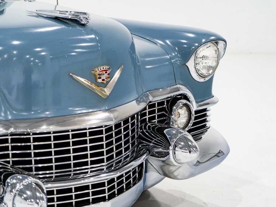 Cadillac Fleetwood 1954 1954 Bleu