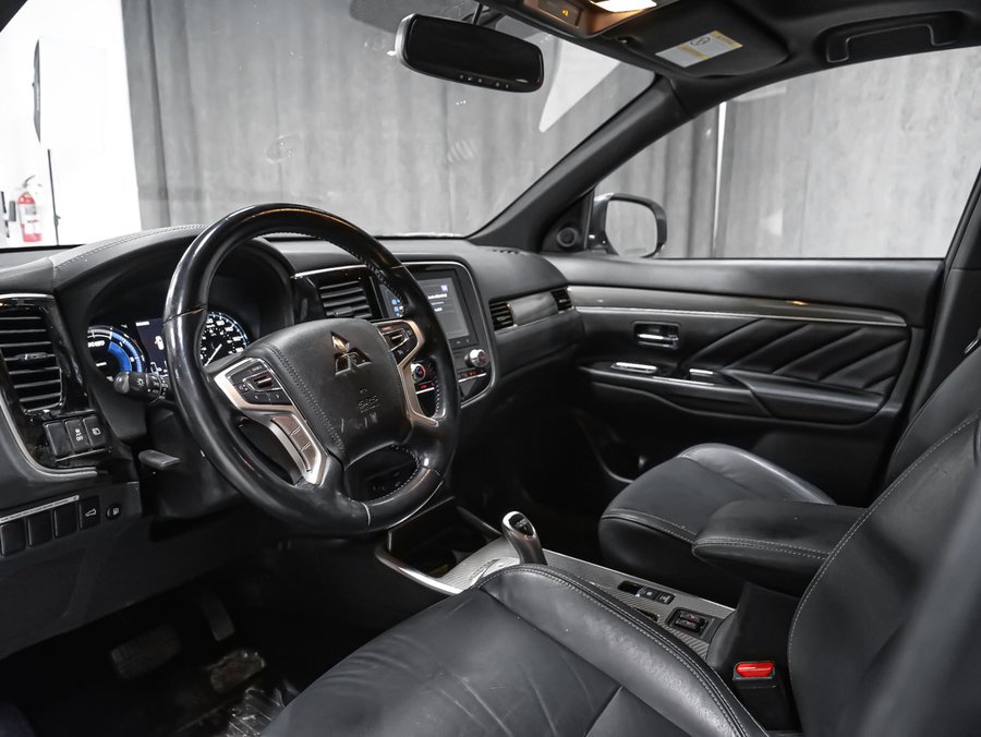 Mitsubishi Outlander PHEV 2021 Rouge