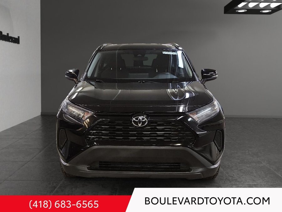 Toyota RAV4 LE, AWD 2019 Noir