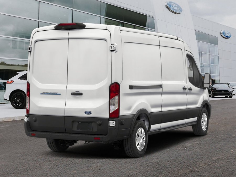 Ford E-Transit fourgonnette utilitaire 2025 2025 Blanc Oxford