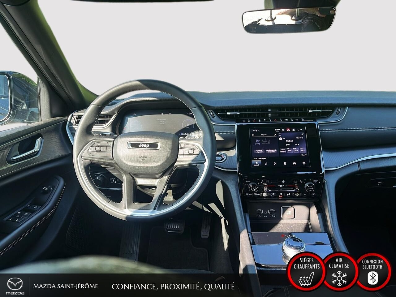 Jeep Grand Cherokee Altitude | GROUPE REMORQUAGE | CUIR | 2025 Gris Saint-Jérôme - photo #20