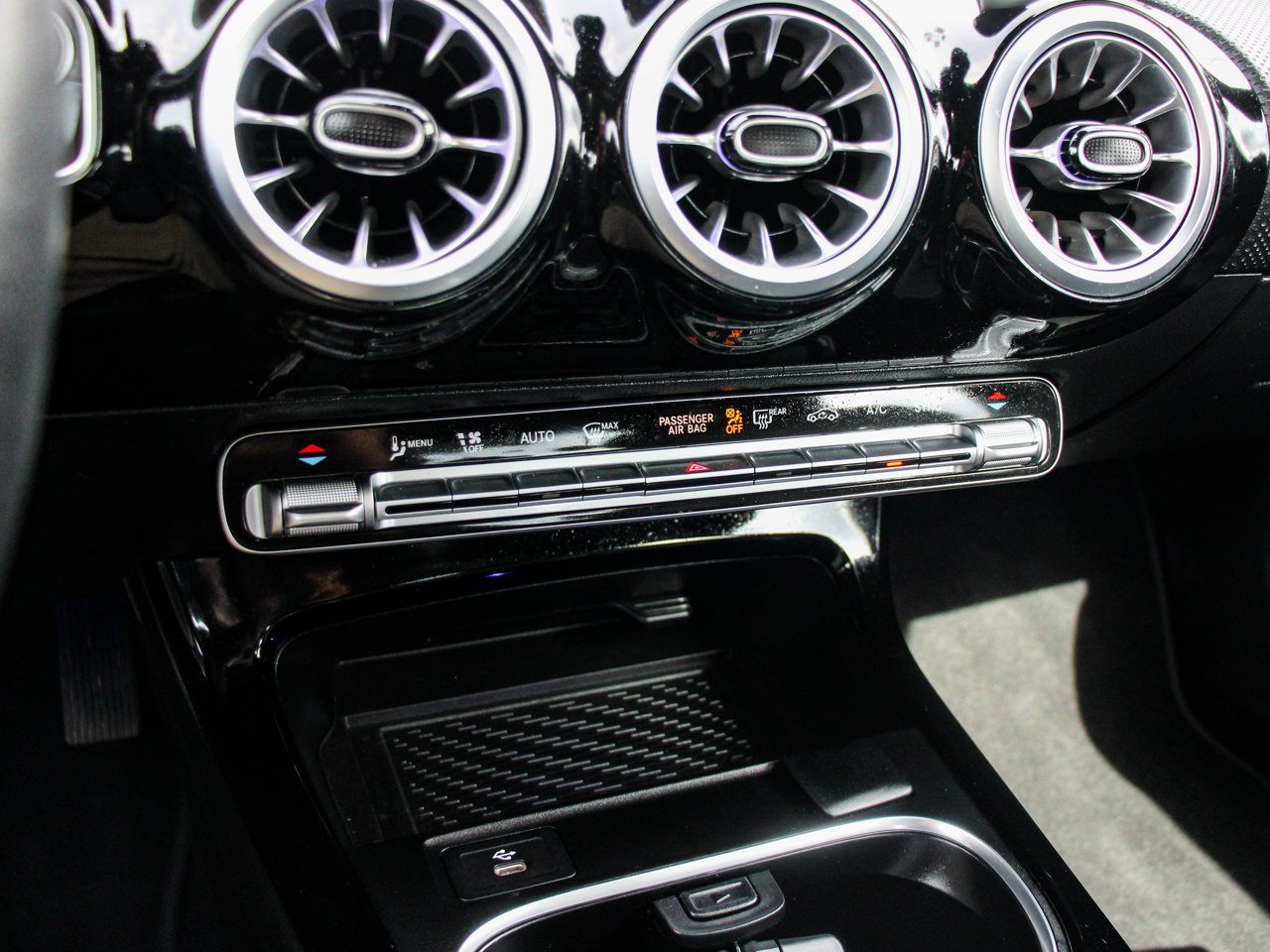 2026 Mercedes-Benz CLA CLA 250 4MATIC Coupe Black Sherwood Park - photo #25