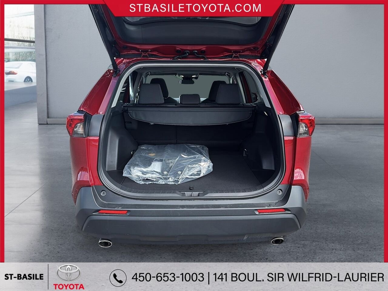 TOYOTA RAV4 2025 Rouge rubis nacré Saint-Basile-le-Grand - photo #8