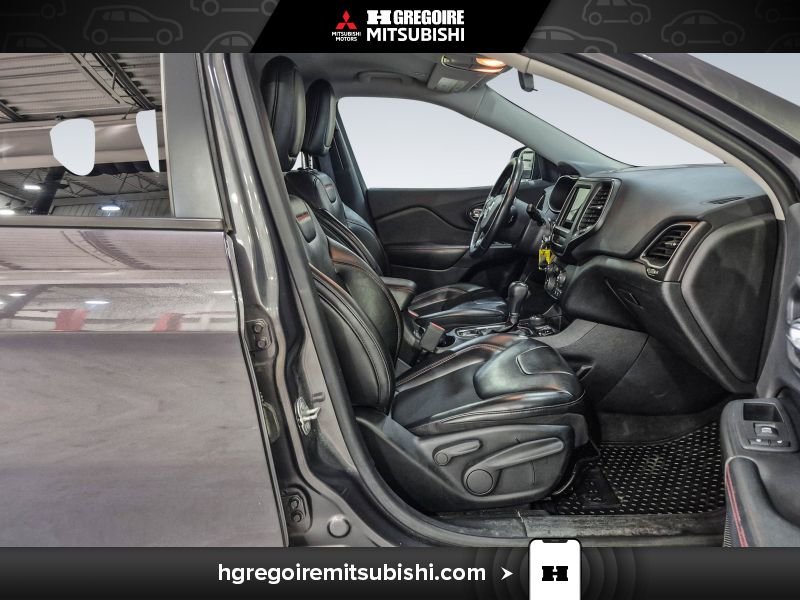 Jeep Cherokee 2019 Gris Blainville - photo #24