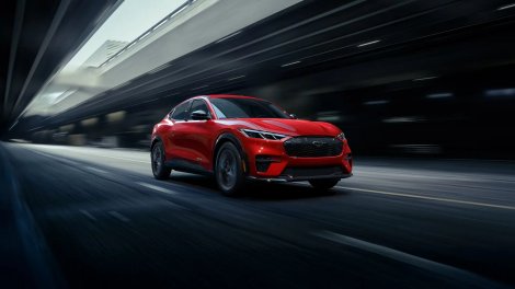 La Mustang électrique 2026 : autonomie, intérieur et performance