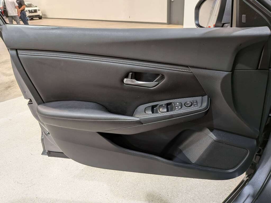 2022 Nissan Sentra SV CVT Grey Val-David - photo #30