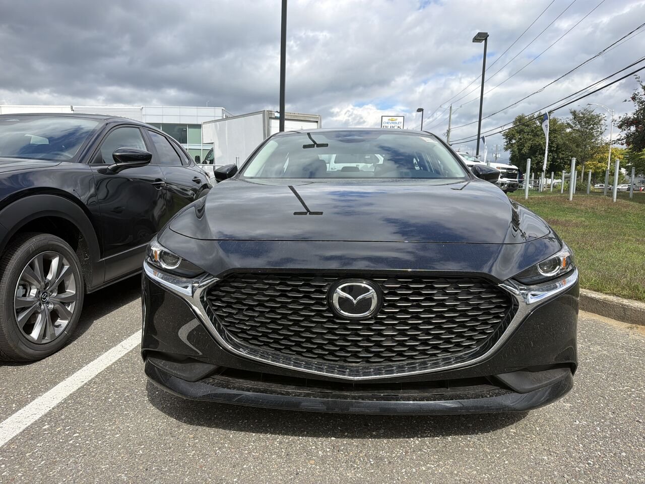 MAZDA Mazda3 2026 Noir de jais mica Ste-Marie - photo #1