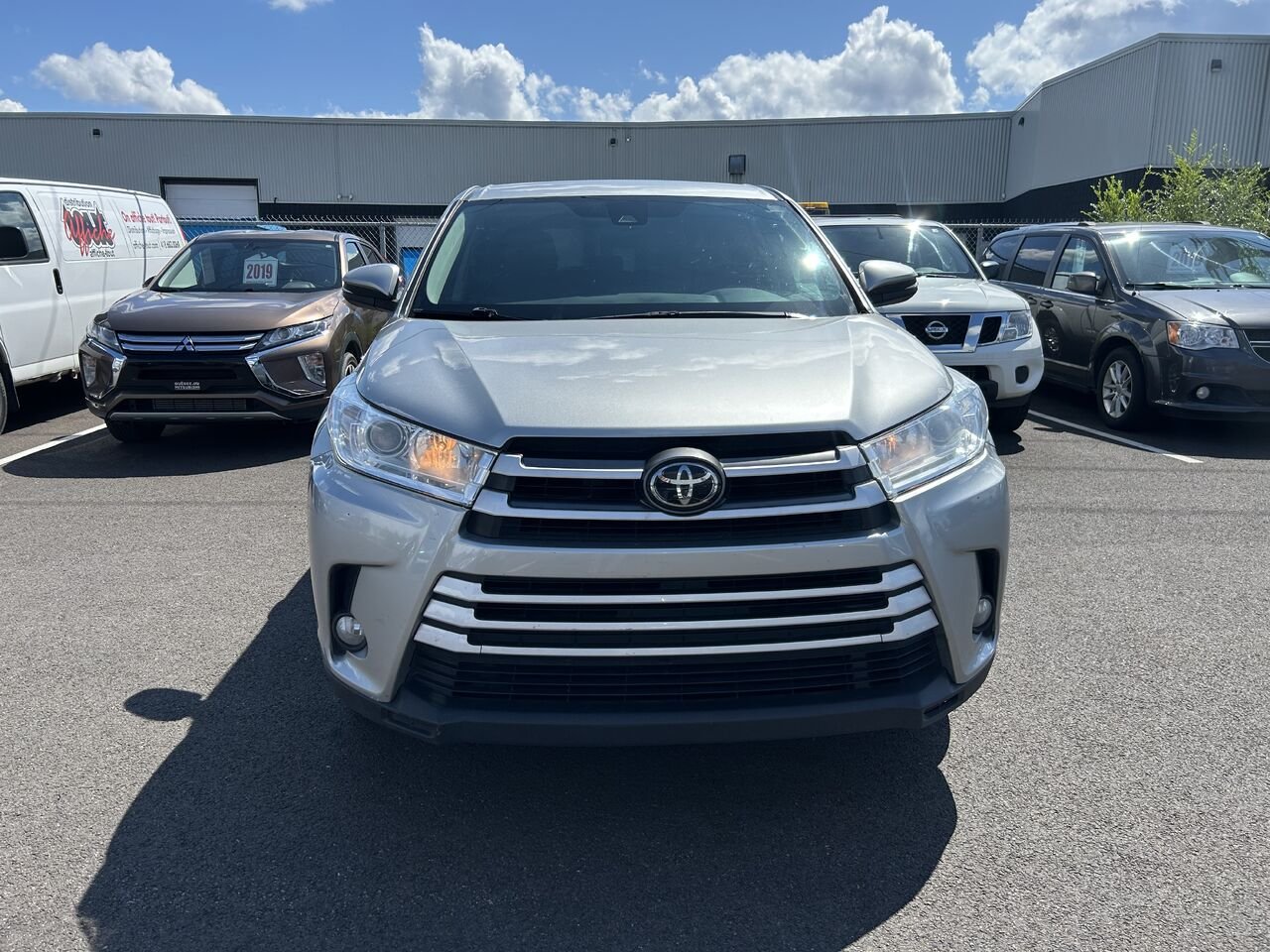 2017 Toyota Highlander Silver Saint-Eustache - photo #9