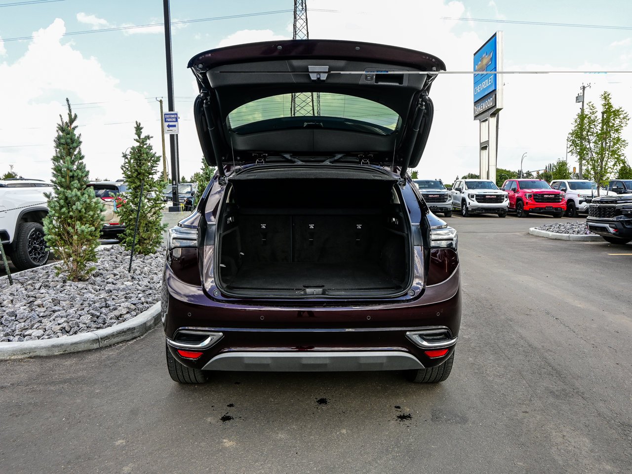 2023 Buick Envision AWD 4dr Avenir Red Sherwood Park - photo #13