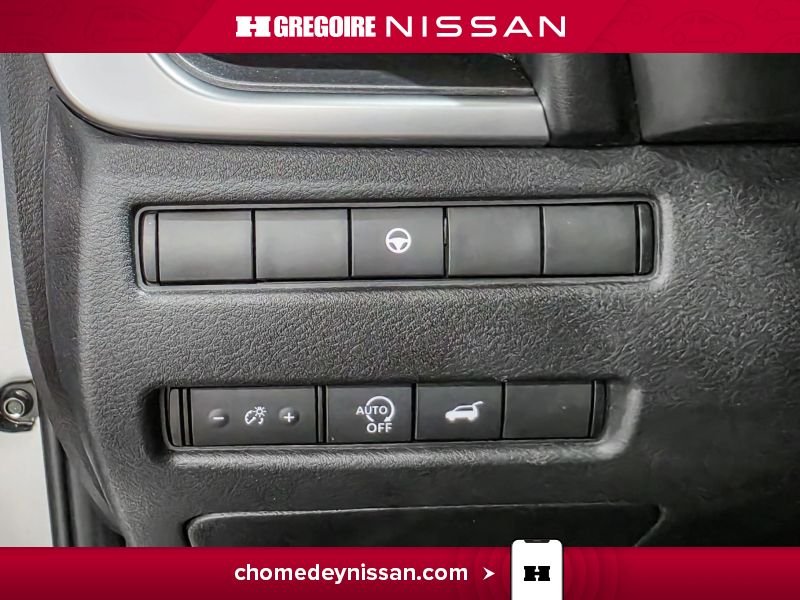 2024 Nissan Rogue Silver Blainville - photo #14