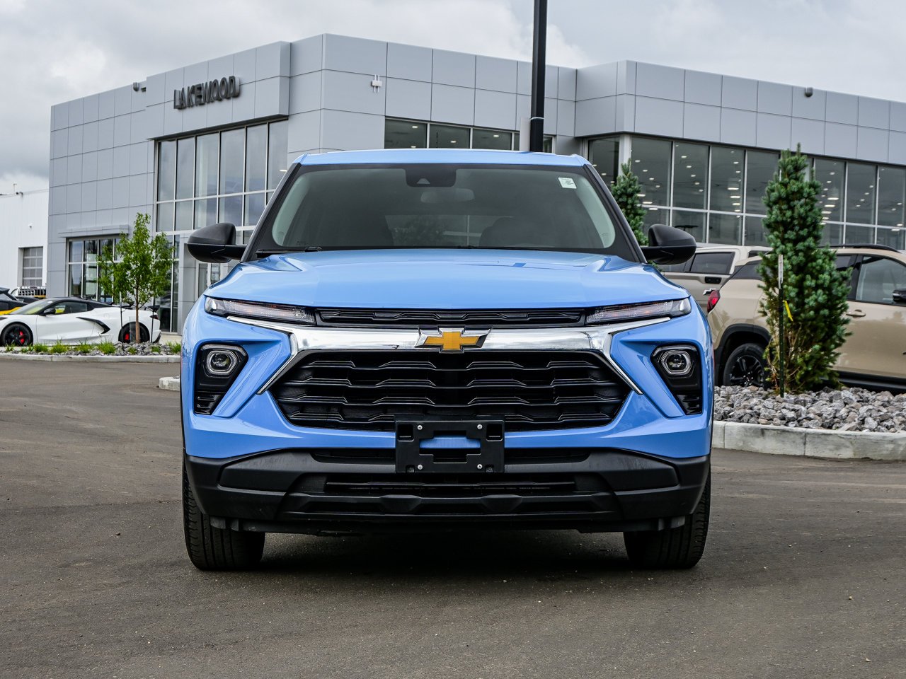 2024 Chevrolet Trailblazer AWD 4dr LS Blue Sherwood Park - photo #2