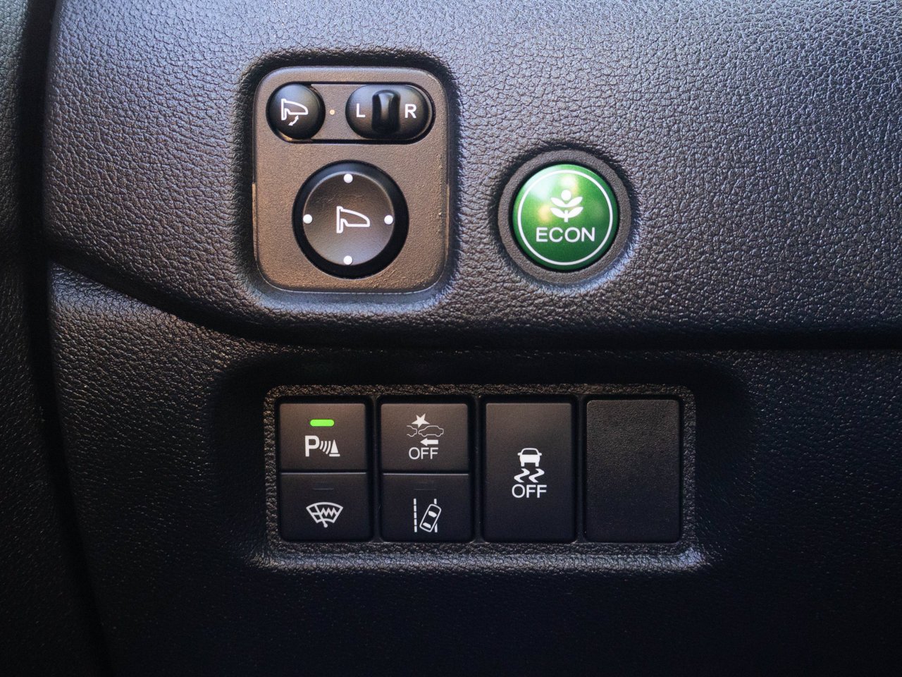 2020 Honda Pilot Black Edition AWD White Sherwood Park - photo #20