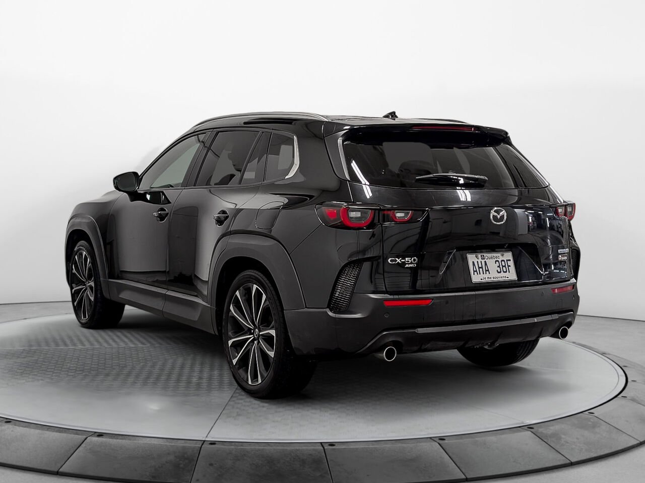 2024 Mazda CX-50 AWD GT Toit Pano Cuir Black Sherbrooke - photo #2