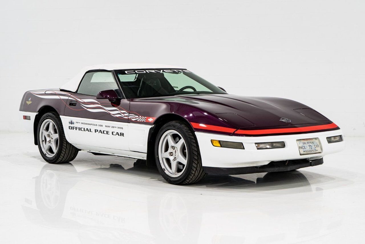 Chevrolet Corvette Convertible Pace Car 1995 Mauve Montréal - photo #63