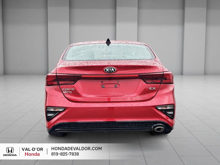 2020 Kia Forte EX IVT Red