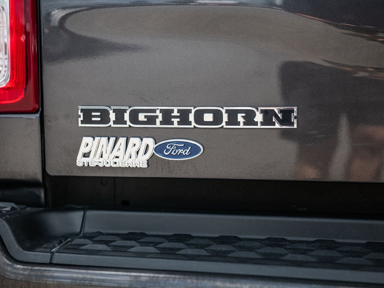 2023 Ram 2500 Grey Sainte-Julienne - photo #5