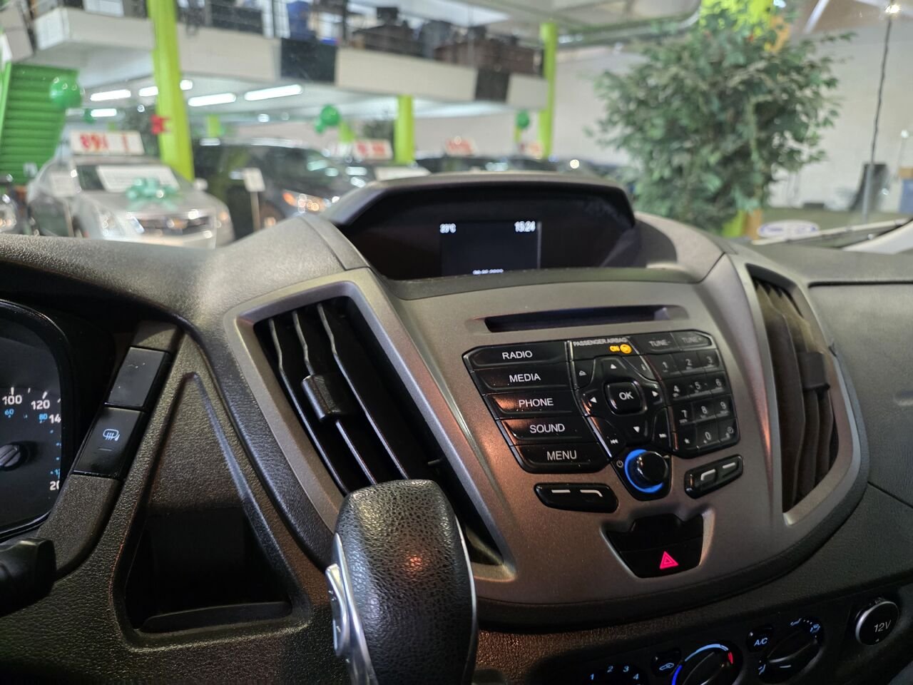 2018 Ford Transit fourgon utilitaire  - photo #14