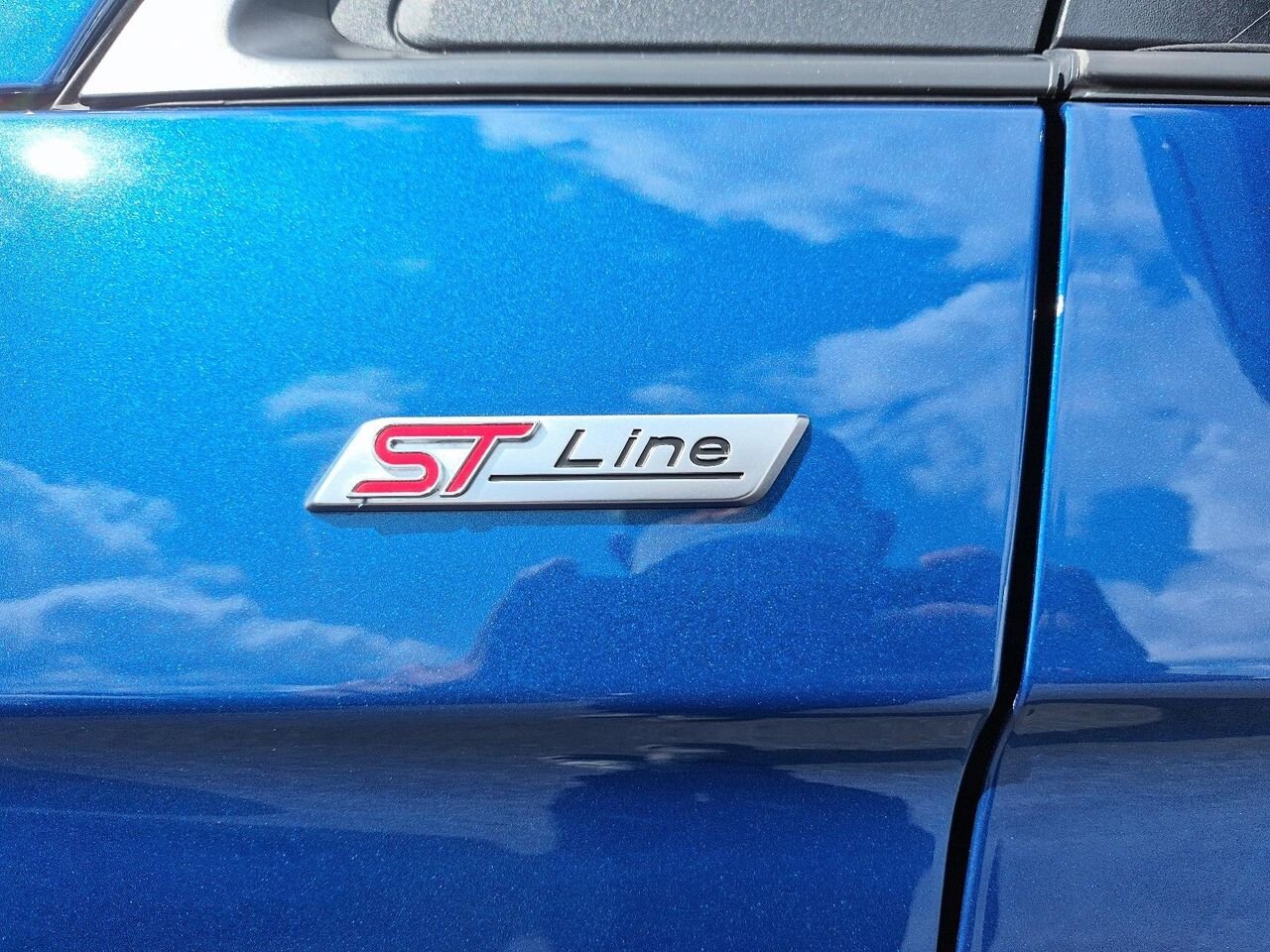 Ford Edge 2024 Bleu Saint-Jérôme - photo #6