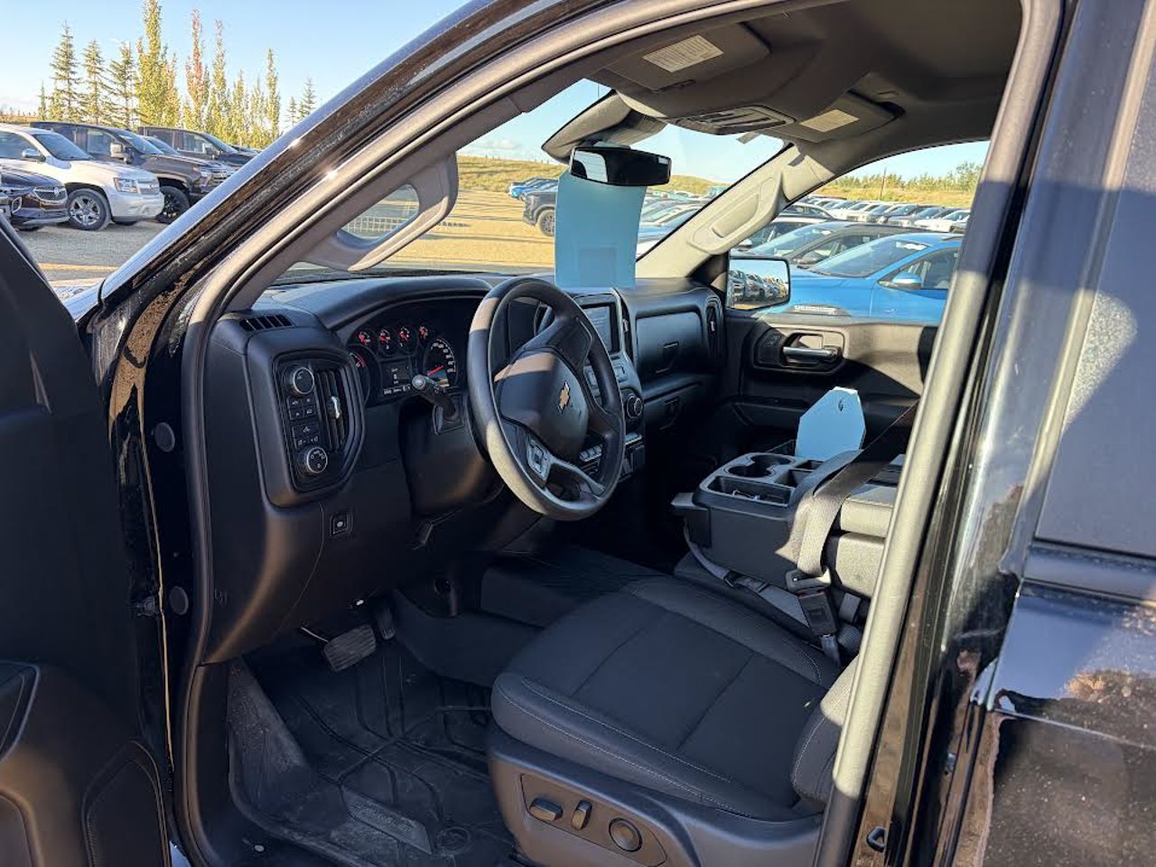2024 Chevrolet Silverado 1500 4WD Crew Cab 147 Custom Black Sherwood Park - photo #6