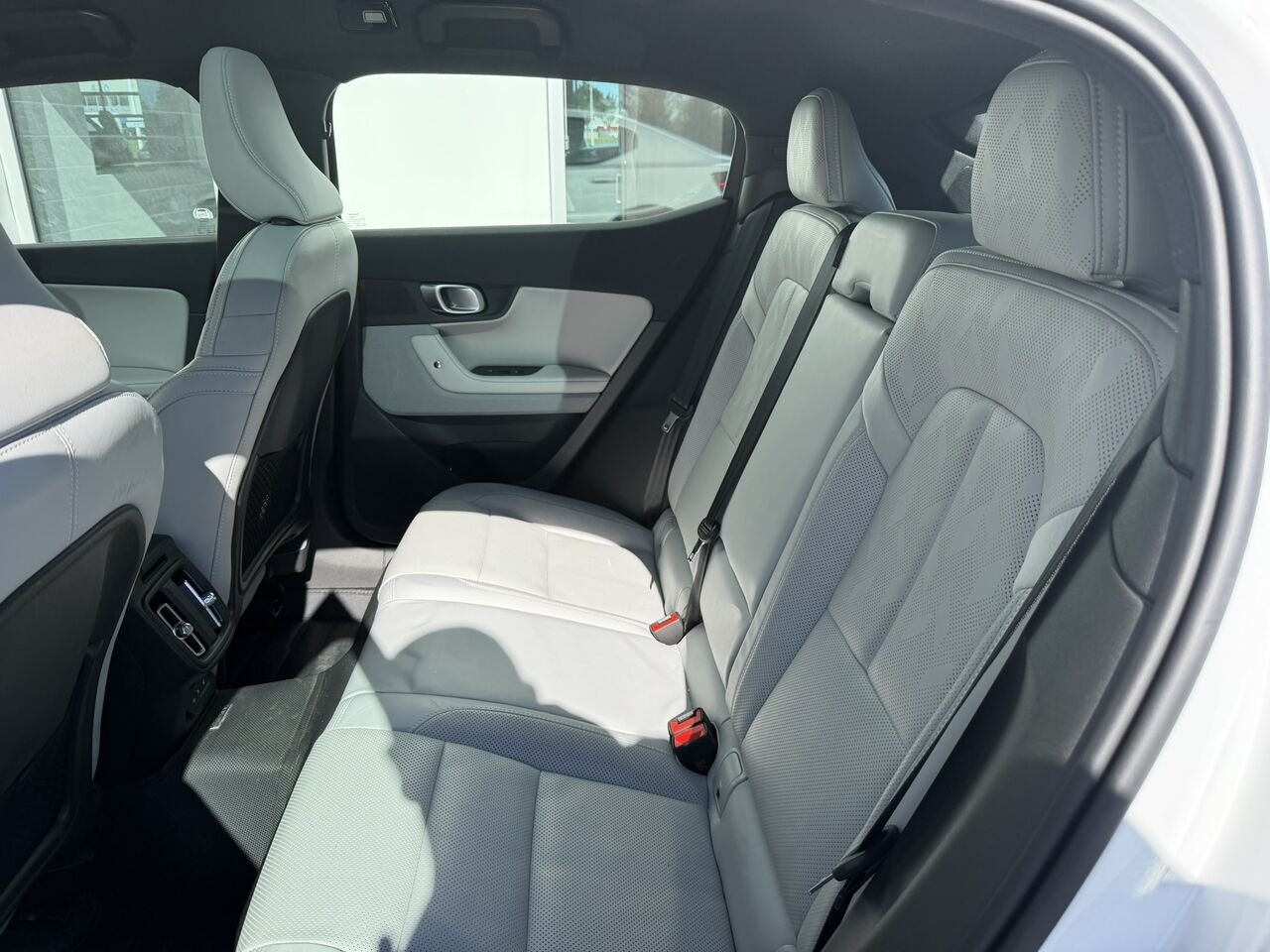 Polestar 2 LONG RANGE AWD 2024 Gris Laval - photo #14
