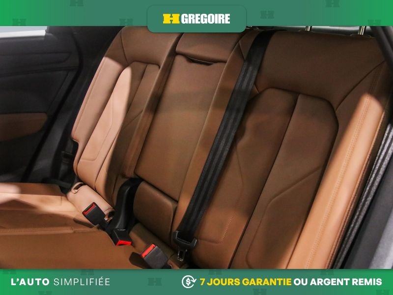 Audi Q3 823224 | Komfort AWD AUTO AC CUIR TOIT MAGS CAM RECUL BLEUT 2022 Vert Laval - photo #27
