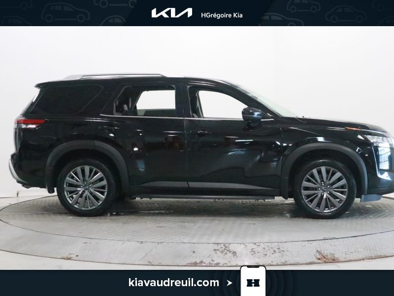 2023 Nissan Pathfinder Black Saint-Eustache - photo #8